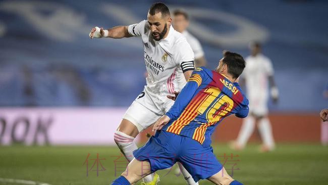 马卡:皇马球员对巴萨愤怒很惊讶 拉莫斯劝阻皮克 马卡:皇马球员对巴萨愤怒很惊讶 拉莫斯劝阻皮克