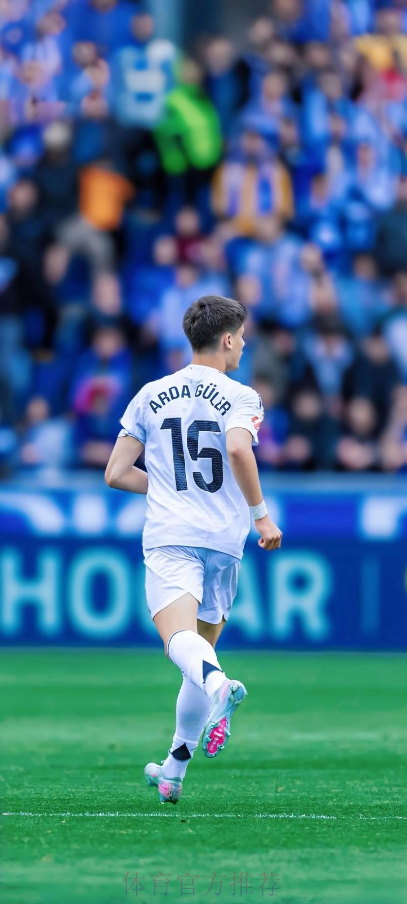 卡马文加确定今夏离队 皇马蓝军红军多队在关注 卡马文加确定今夏离队 皇马蓝军红军多队在关注